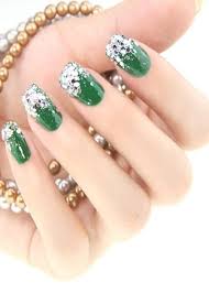 2014 Christmas Nails Ideas Fashion Blog Green Nail Art Green Nails Christmas Nails