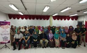 Terdapat 23 buah fakulti di usm yang menawarkan program pengajian bagi kemasukan sidang akademik 2020/2021 usm bagi program sarjana muda. Pusat Pengajian Sains Kesihatan Home