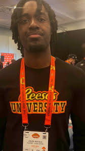 Speaking with Jalen Royals at the #SeniorBowl media day, I asked the WR  about what he has been able to showcase, how he attacks different  coverages, and more!