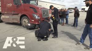 Da fonts free download : Live Pd Motorcycle Vs Truck Season 3 A E Youtube