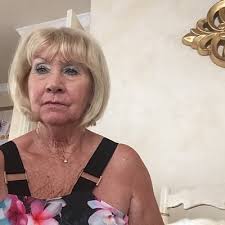 Carol Irene Hamer (@caz4ll8)