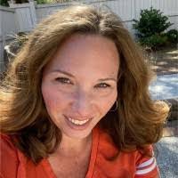 Molly Whitlock's Instagram, Twitter & Facebook