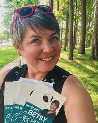 Heather Bonnell's Instagram, Twitter & Facebook