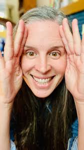 Do you use scarves to engage little ones? Try this  Jack/Jill/Jamie-in-the-box scarf rhyme for fun that's a little less scary  than the retro toy! *Jack in the box Sits so still Will