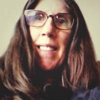 Kat Mcintyre's Instagram, Twitter & Facebook