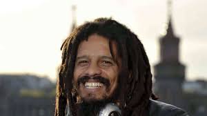 Auch das preisschild ist im bezug auf die gelieferten qualität überaus angemessen. Ich Erkenne Mich In Ihm Wieder Panorama