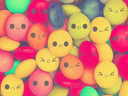 Pattern uploaded by on we heart it. Gambar Wallpaper Iphone Facial Expression Smile Yellow Smiley Emoticon 1290756 Wallpaperkiss