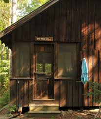 This Looks Just Like The Cabin We Went Up To Each Summer With Grandma Brings Back Memories Camping Aesthetic Lake House Lake Cabins
