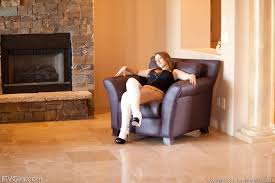 Bekijk felicia fingers 2 op xhamster.com! Xpics Me Fingering Felicia Takes On A Huge Dildo