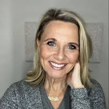 Kimberly Weimer's Instagram, Twitter & Facebook