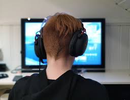 Un videojuego ayuda al tratamiento del tdah en niños y adolescentes. Videojuegos Mas De 3 Horas Jugando Cuidado Con La Salud Y Con El Dinero Consumer
