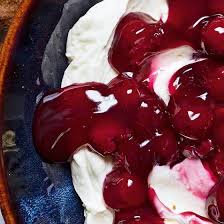 Gateau Monochrome Rapide Aux Cerises Et Bastogne Guide Recettes Recipe Food Food Guide Recipes