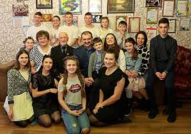 Born 23 march 1980) is a belarusian businessman and son of alexander lukashenko, the president of belarus. Viktor Lukashenko Visits Foster Family In Glusk District To Wish Happy New Year Press Releases Belarus Belarus By