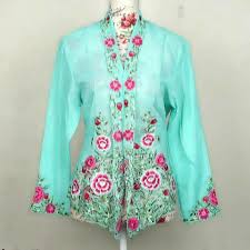 Discover the wonders of the likee. Promo Authentic Nyonya Kebaya From Melaka Women S Fashion Tops Blouses On Carousell
