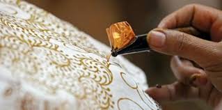 Masih banyak yang belum mengetahui bahwa kabupaten batang warnanya yang cenderung gelap dan terkesan klasik membuat batik ini sempat tenggelam dan batik tulis kombinasi batangan. Teknik Motif Proses Alat Dan Bahan Pembuatan Batik Tulis Klasik Lancang Kuning
