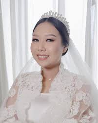 Sisca Kohl Tampil dengan Riasan Elegan dan Simpel di Hari Pernikahan