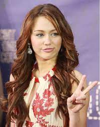 Long Layered Wavy Hairstyles 2012 Popular Haircuts Long Layered Hair Long Hair Styles Miley Cyrus Hair
