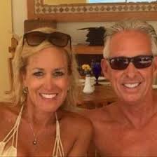 Lori Simpson (lorilusmpsn)