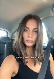 Transform Your Look with a 90s Bob Haircut