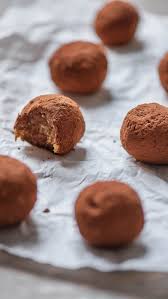 Pralinen Selber Machen Als Weihnachtsgeschenk Pralinen Diy Rezept Wei Pralinen Selber Machen Pralinen Selber Machen Rezept Pralinen Selber Machen Leicht