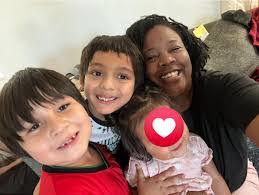 Ebony Calhoun's Instagram, Twitter & Facebook