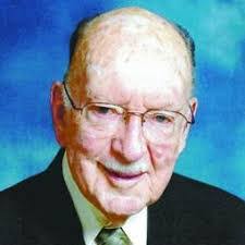 Edward Tooley's Instagram, Twitter & Facebook