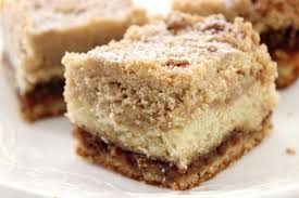 Le Delicieux Gateau Au Beurre Et A La Cassonade A Manger Avec Un Bon Cafe Recipe Coffee Cake Recipes Crumb Coffee Cakes Cake Recipes