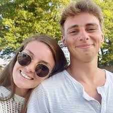 Kiely Gilbert and Jackson Roth's Wedding Website