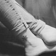 31 Tiny Ankle Tattoos With Big Meanings Ankle Tattoos Tattoos Ankle Tattoo Small