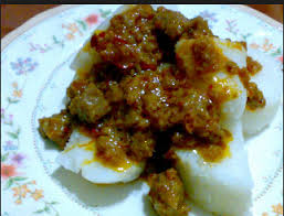 Kuah kacang yang sedap haruslah mempunyai rasa pedas, lemak, masin dan manis yang secukupnya. Resepi Kuah Kacang