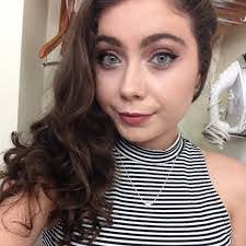 Amber Whigham's Instagram, Twitter & Facebook