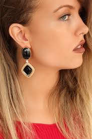 Siyah Renk Tasli Gold Metal Bayan Sallanti Abiye Kupe Farkinizi Siyah Renk Tasli Gold Metal Bayan Sallanti Abiye Kupe Ile One Cikarin Kupe Siyah Renk Metal