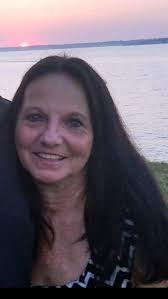 Deborah Belisle's Instagram, Twitter & Facebook