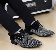How to wear brown shoes | men's leather dress shoes oxford derby. New Fashion Lace Up Color Matching Men Suit Dress Shoes Office Men S Pointed Leather Sh Zapatos De Vestir Masculinos Zapato De Vestir Hombre Zapatos Para Traje