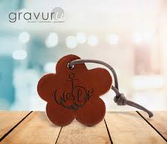 leder schlusselanhanger blume mit anker gravuru de schlusselanhanger leder schlusselanhanger gravur schlusselanhanger