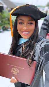 My timeline is full of Black Women getting their degree