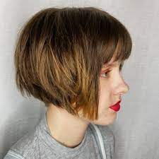 Top 26 Choppy Hairstyles You Ll See In 2021 Angled Bob Hairstyles Choppy Bob Hairstyles Bob Hairstyles