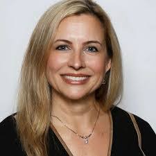 Kathleen Bunnell's Instagram, Twitter & Facebook