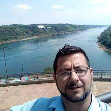 Por el lado de los locales, el entrenador argentino eduardo berizzo intentaría tomar ventaja con miguel almirón y los hermanos ángel y óscar romero. Hito De Tres Fronteras Argentina Brasil Y Paraguay Picture Of Puerto Iguazu Province Of Misiones Tripadvisor