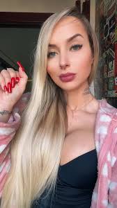 Carol Cichocki's Instagram, Twitter & Facebook