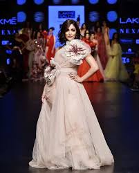 All The Things We Loved From Day 1 Of Lakme Fashion Week Here's all you need to see from day 1 of lakme fashion week summer resort 2019 #lfw #lakmefashionweek #lfwsr19 for. missmalini