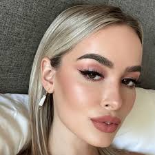 elenakamperi OF LEAKS | Dopple.ai