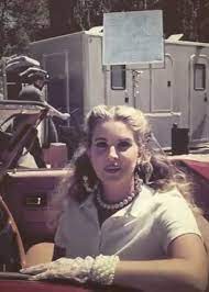 My cancer is sun and my leo is moon my cancer is writer(s): The World Reacts To Lana Del Rey S Lastest Album Wonderland