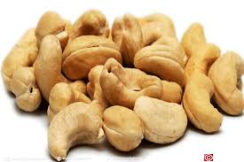 La Noix De Cajou Ou Anacarde Est Le Fruit De L Anacardier Anacardium Occidentale Arbre Qui Pousse Princip Noix De Cajou Noix De Cajou Bienfaits Alimentation