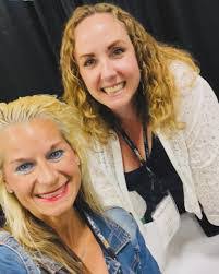 Angela Erdmann's Instagram, Twitter & Facebook