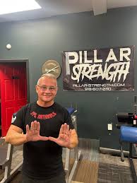 Well it is official! I am excited to be joining Team Unbreakable Gear -LLC  coached by Jon Marshall. I have a New Year coming my way with new  resolutions, but I still