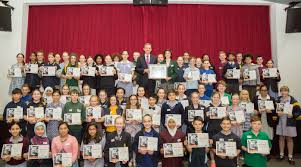 By @paulinaroe jul 17, 2017. Fred Hollows Humanitarian Award Bialik