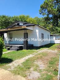 Check spelling or type a new query. Large Home 4 Beds Section 8 Voucher Accepted House For Rent In Chattanooga Tn Apartments Com