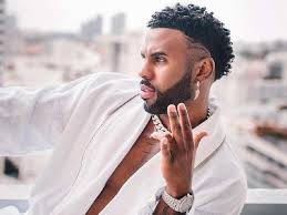 On sunday (march 28), the singer took to social media to announce that he and his girlfriend jena frumes are expecting their first child together. Jason Derulo Feels Happy To Share His Wealth English Movie News Times Of India