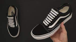 How to straight lace (bar lace) vans. How To Bar Lace Vans Old Skool Vans Old Skool Bar Lacing Styles Youtube